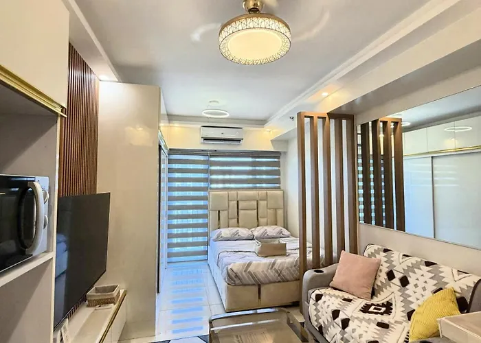 Apartment Modern Makati With Balcony & Cityscape Views Manila