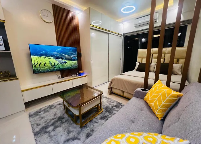Modern Makati With Balcony & Cityscape Views * Manila