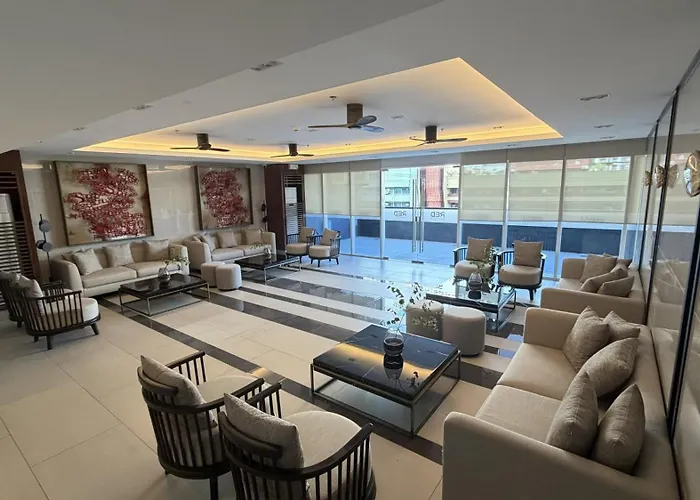Modern Makati With Balcony & Cityscape Views Manila
